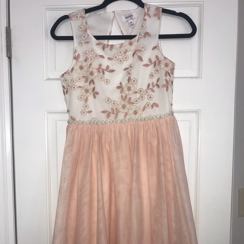 Pretty Little Girls Dress